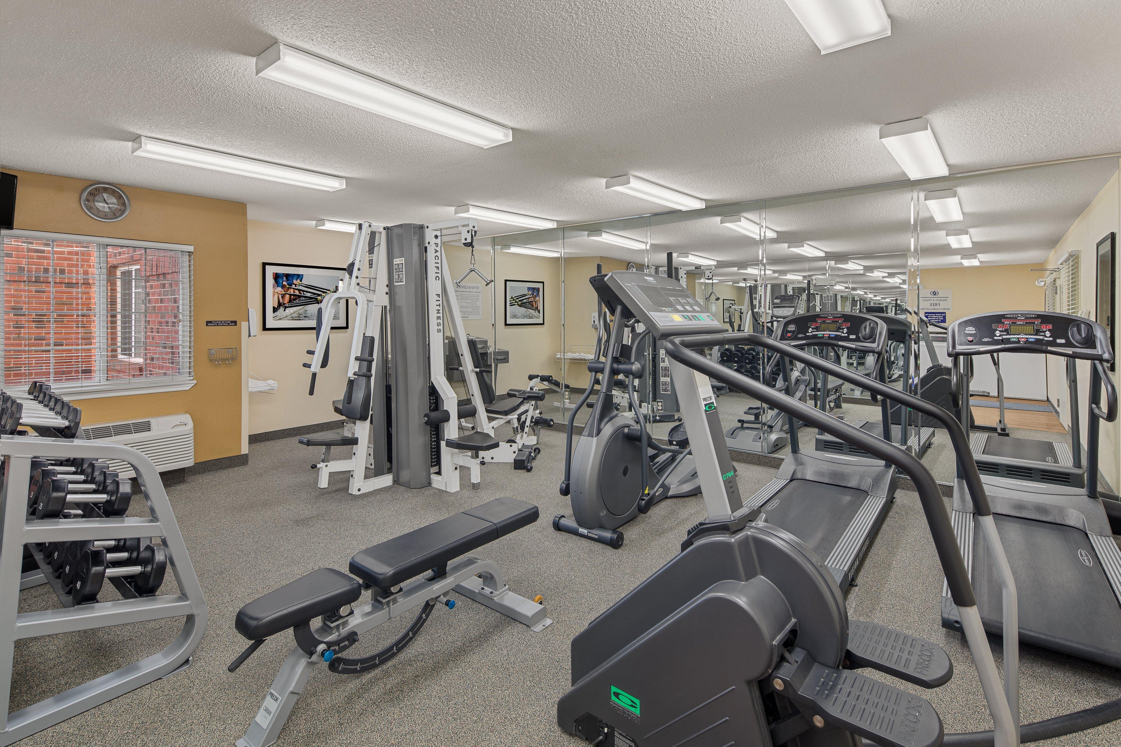 Candlewood Suites Raleigh Crabtree By Ihg Esterno foto