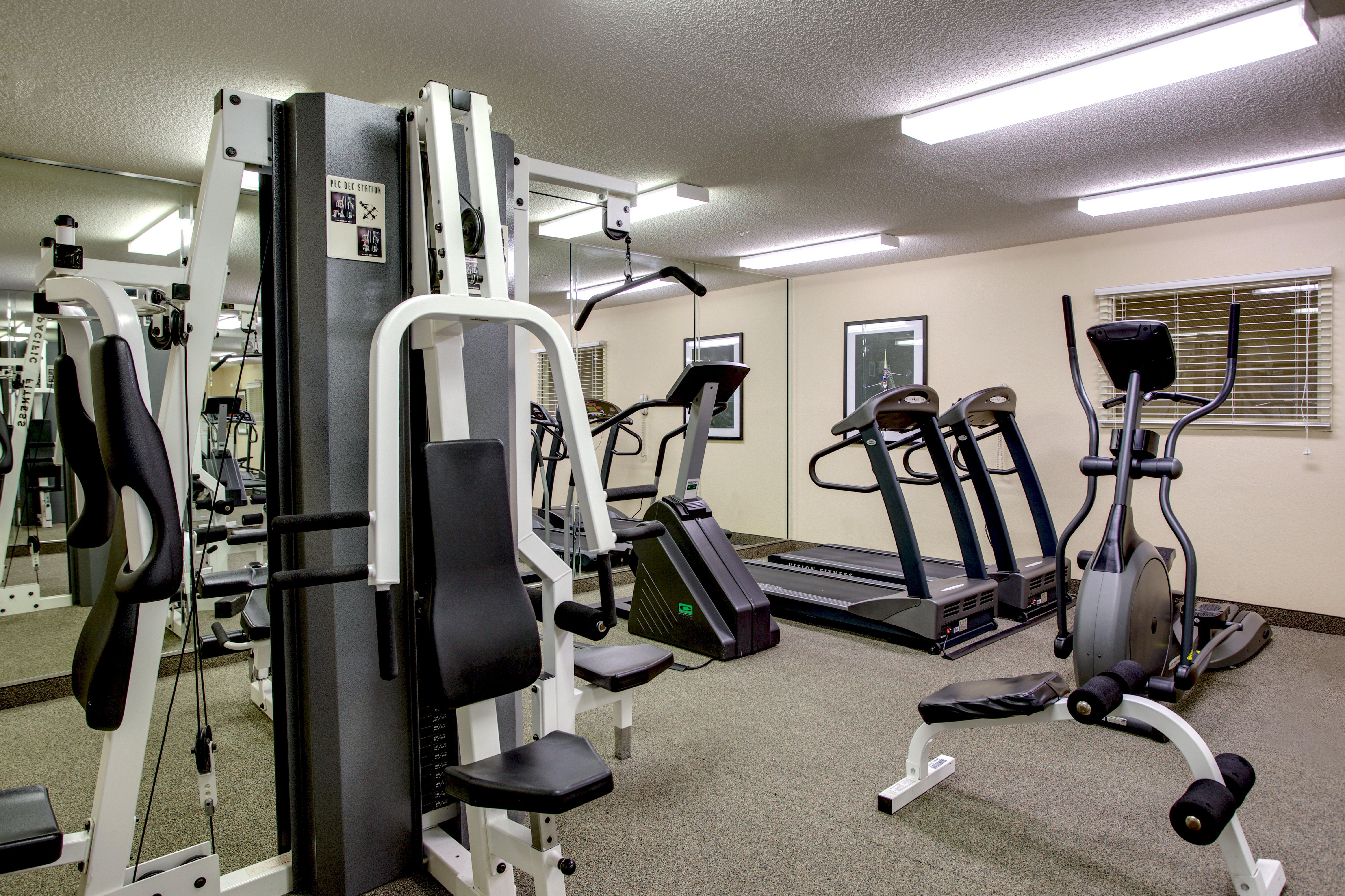 Candlewood Suites Raleigh Crabtree By Ihg Esterno foto