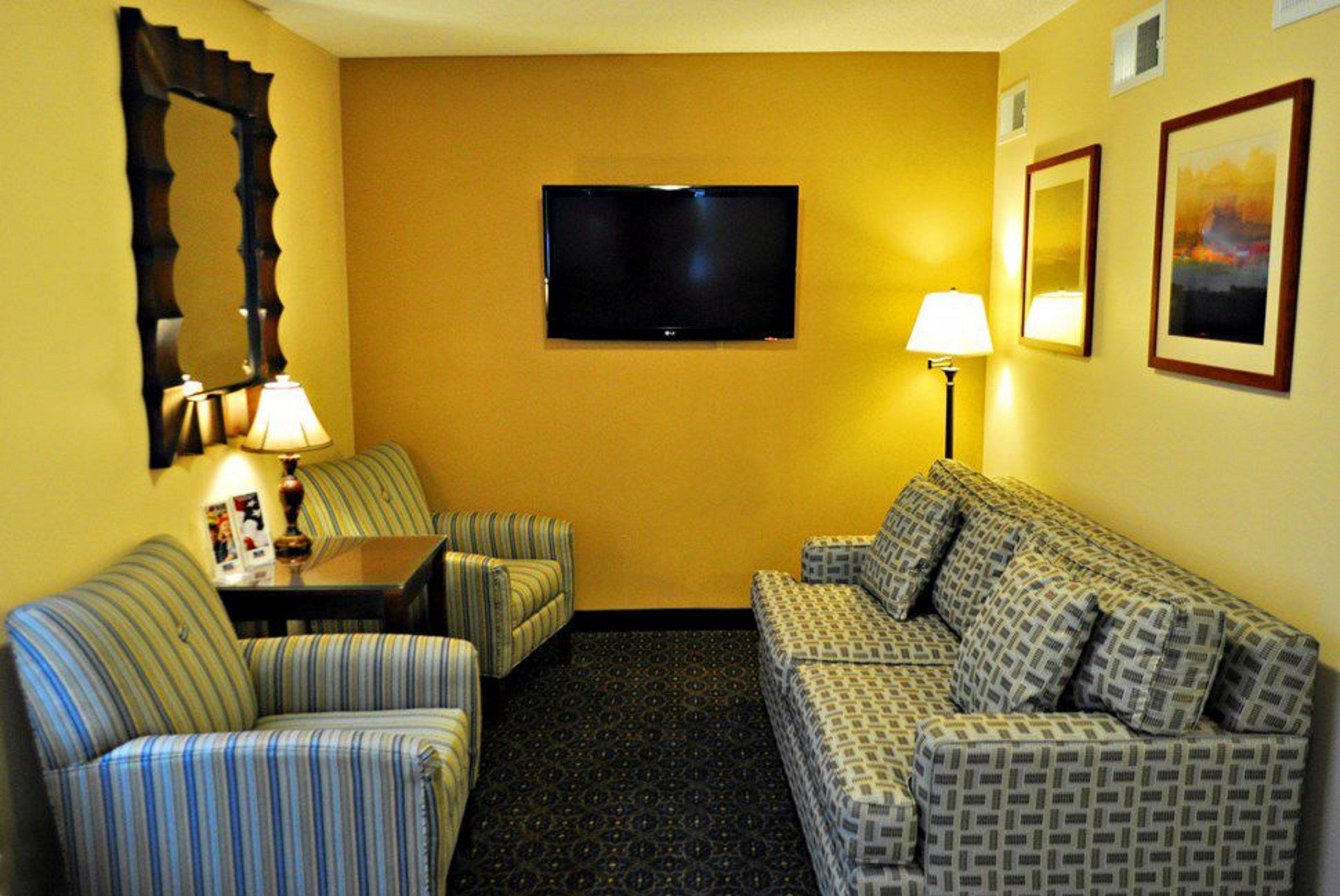 Candlewood Suites Raleigh Crabtree By Ihg Esterno foto