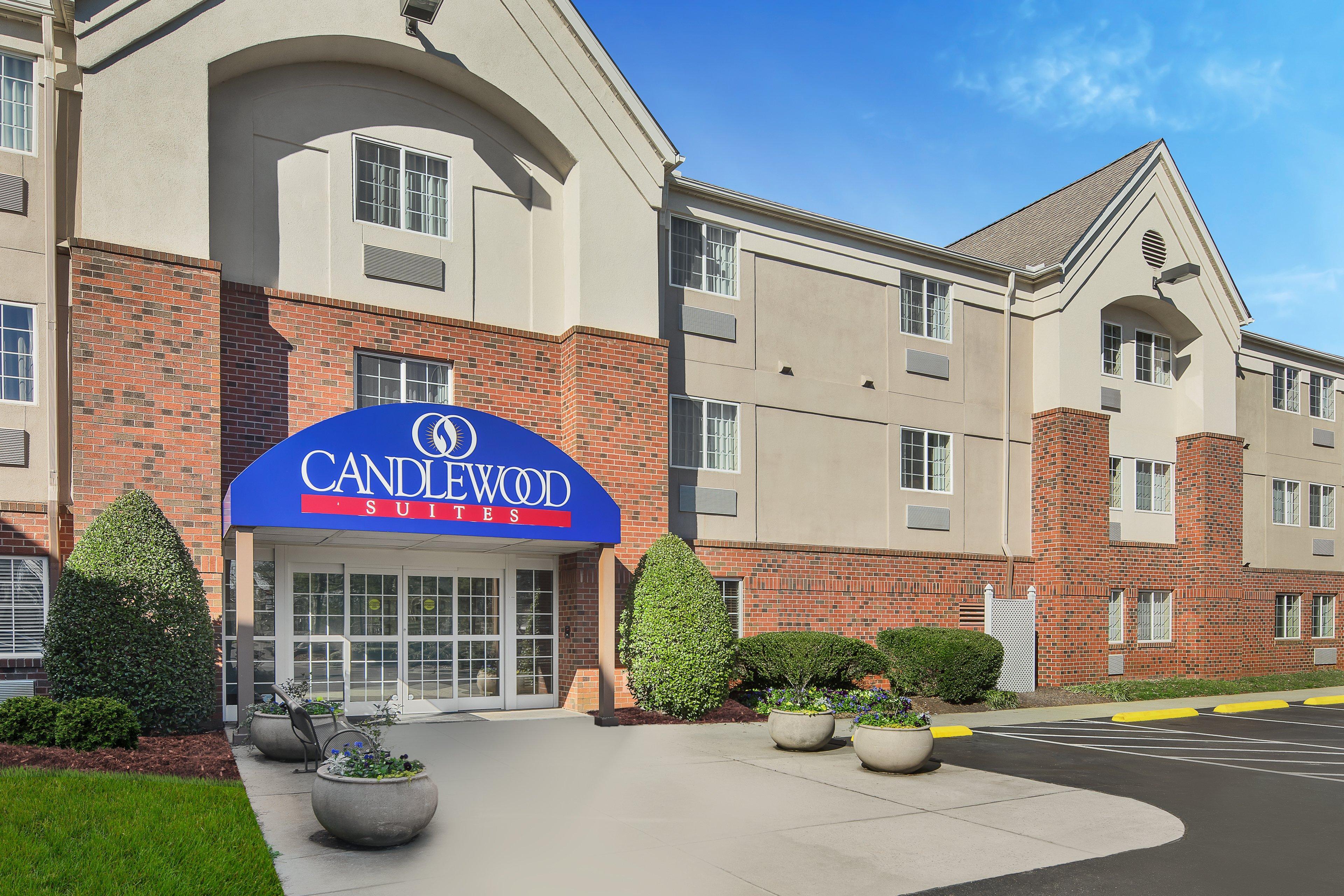 Candlewood Suites Raleigh Crabtree By Ihg Esterno foto