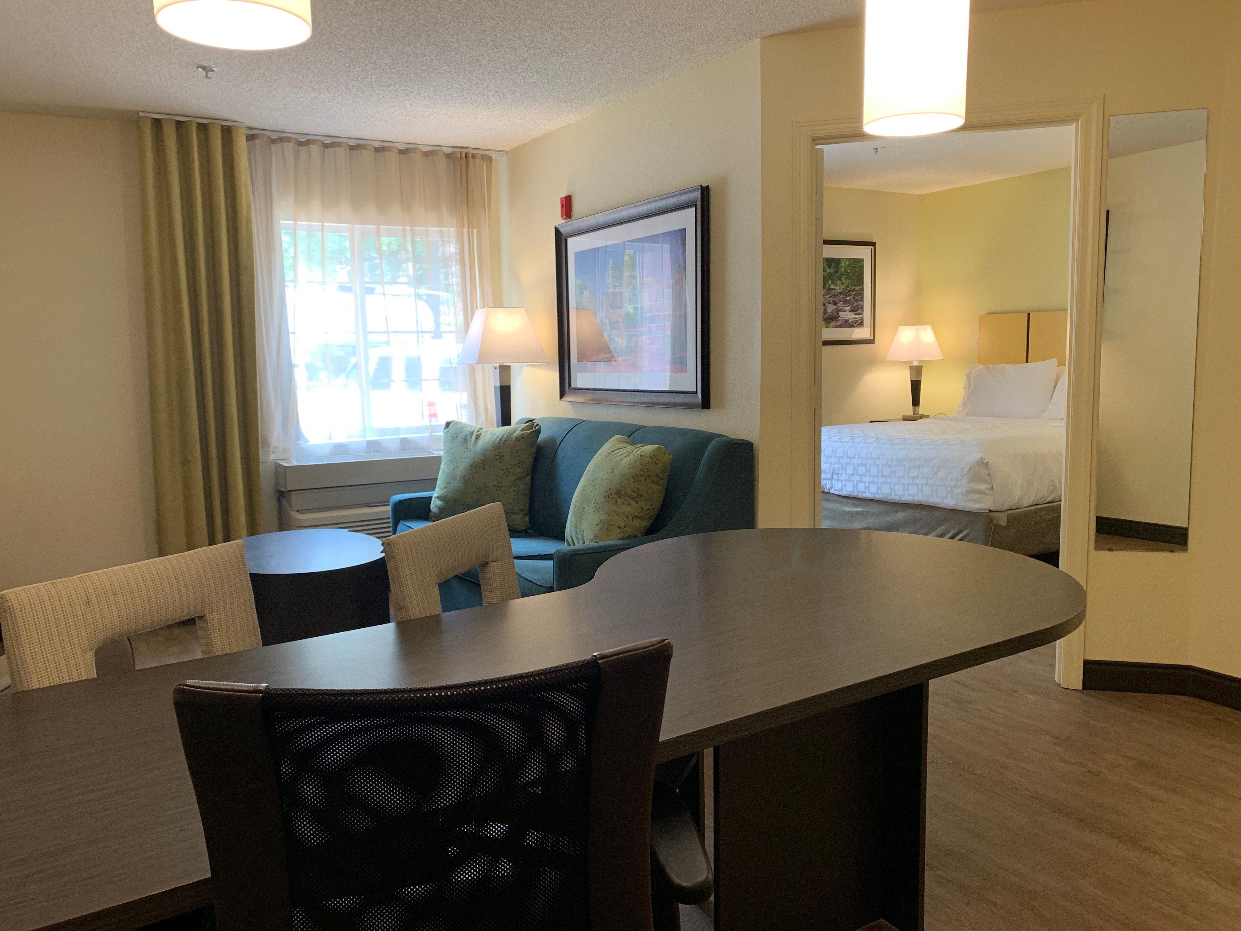 Candlewood Suites Raleigh Crabtree By Ihg Esterno foto