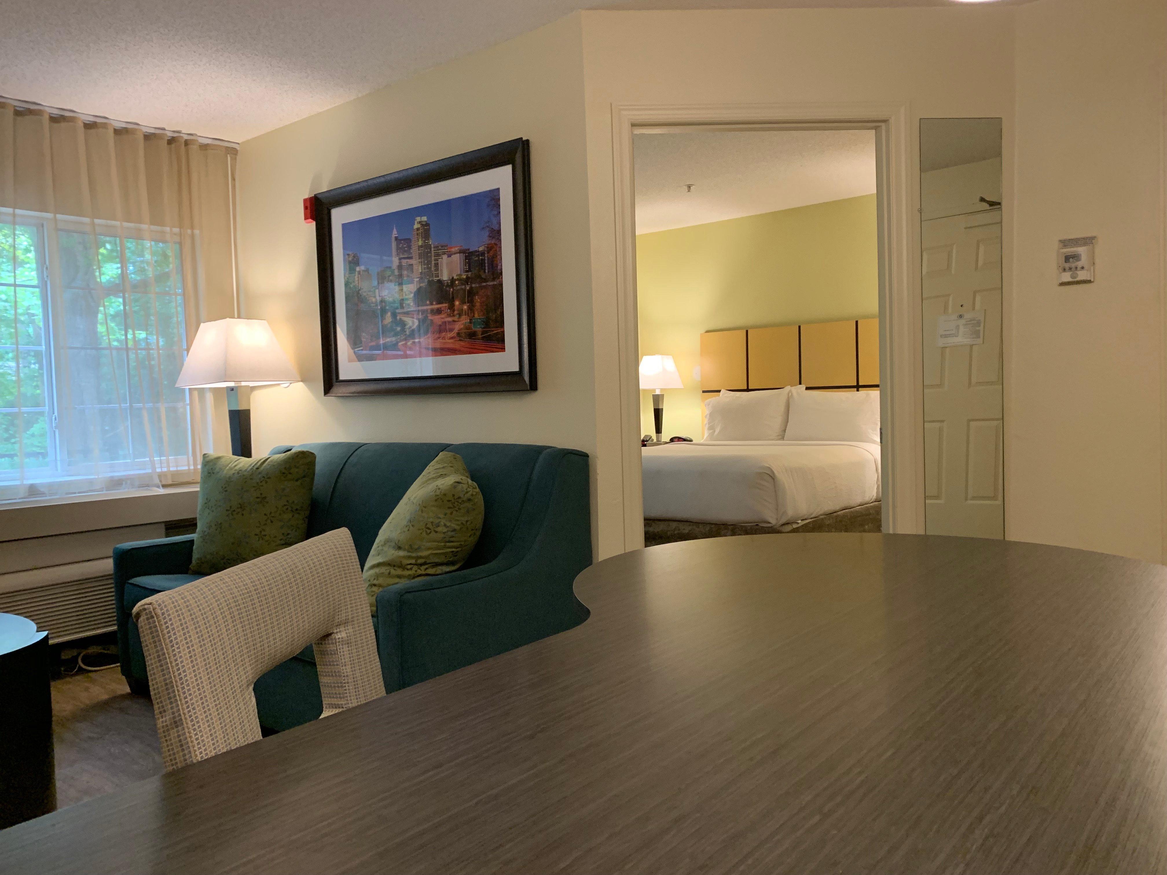 Candlewood Suites Raleigh Crabtree By Ihg Esterno foto