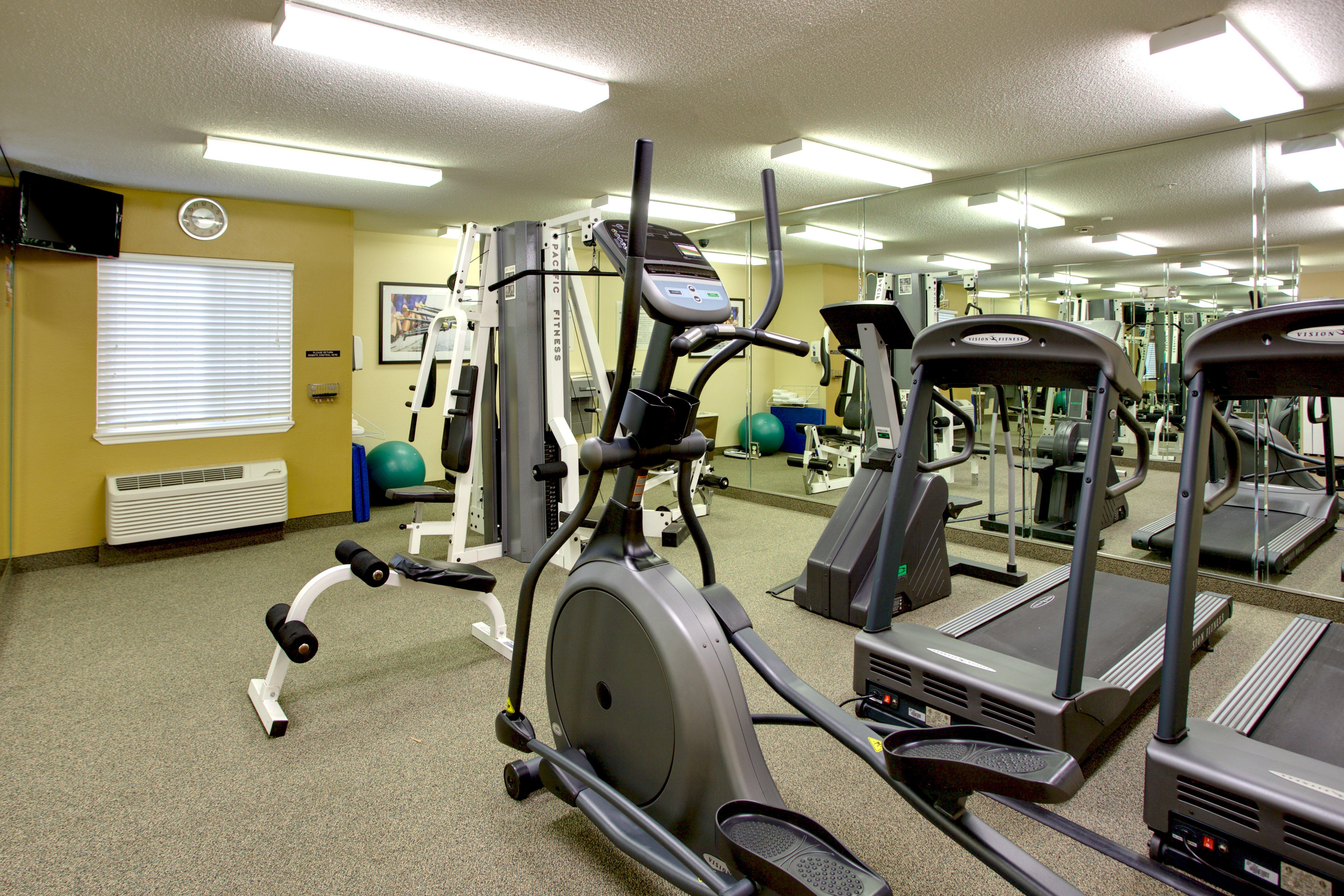 Candlewood Suites Raleigh Crabtree By Ihg Esterno foto