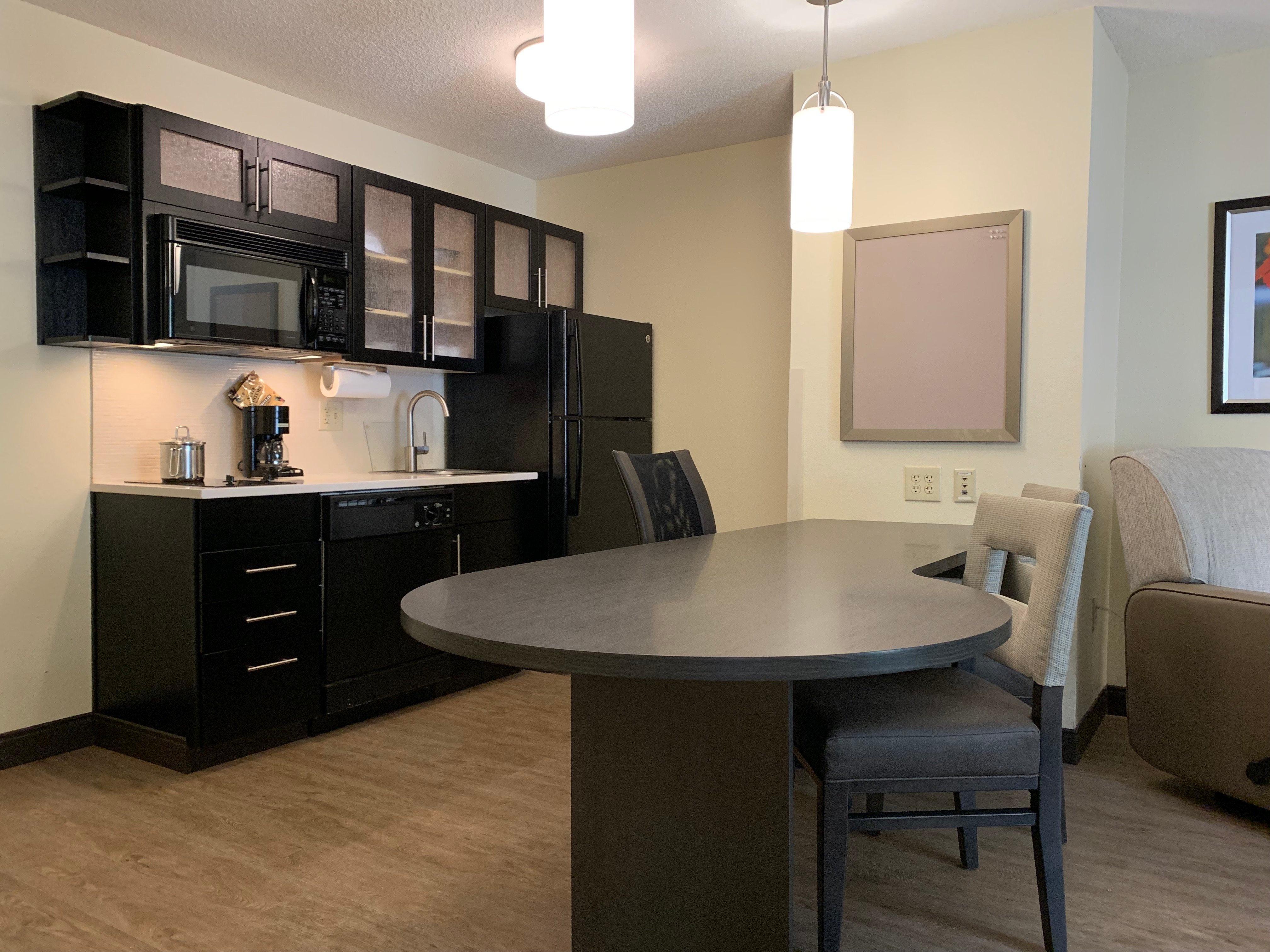 Candlewood Suites Raleigh Crabtree By Ihg Esterno foto