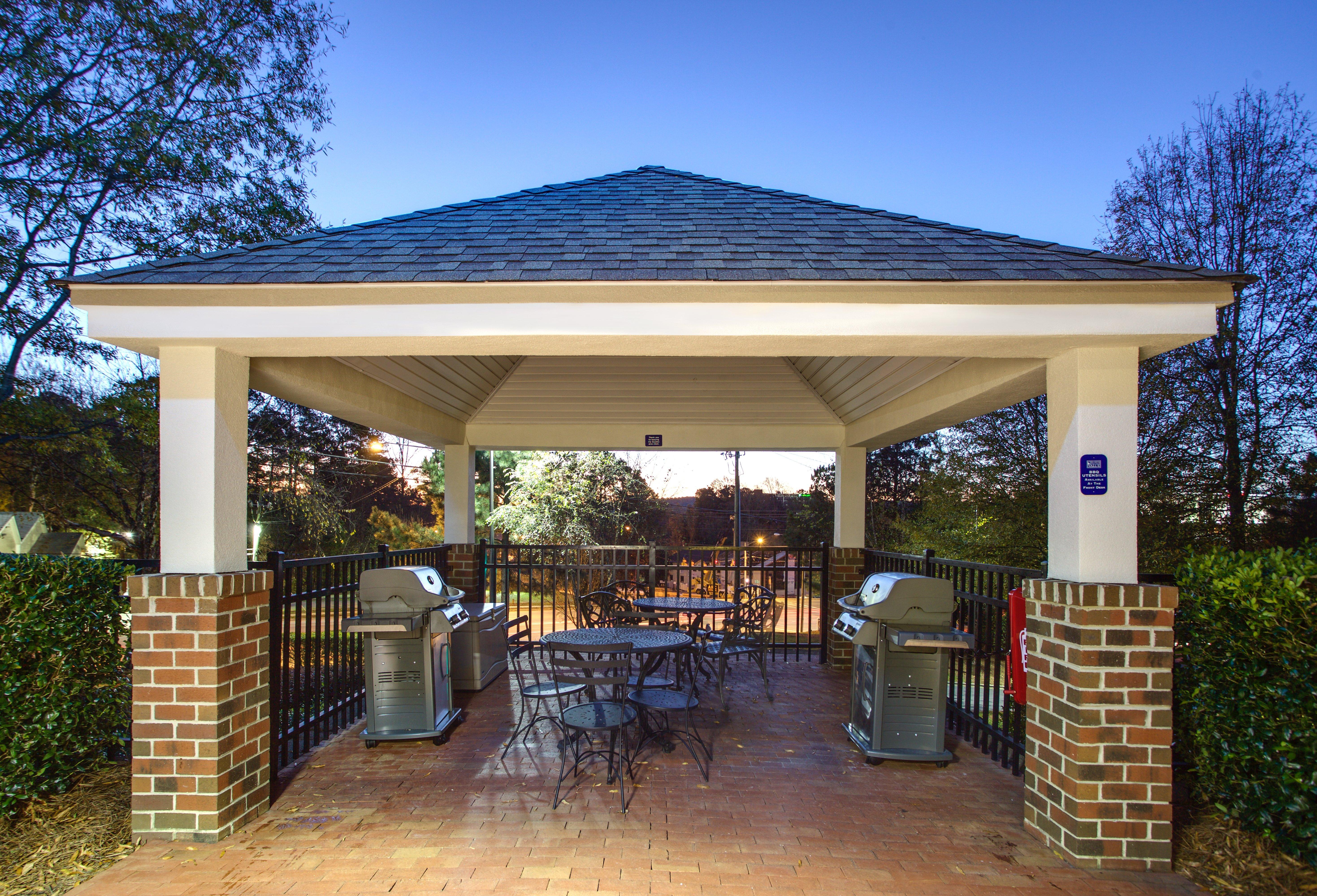 Candlewood Suites Raleigh Crabtree By Ihg Esterno foto