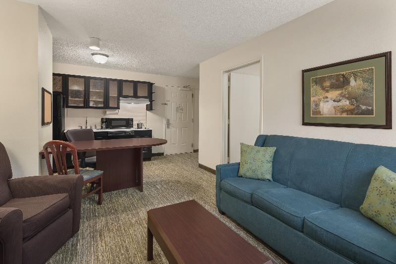 Candlewood Suites Raleigh Crabtree By Ihg Esterno foto